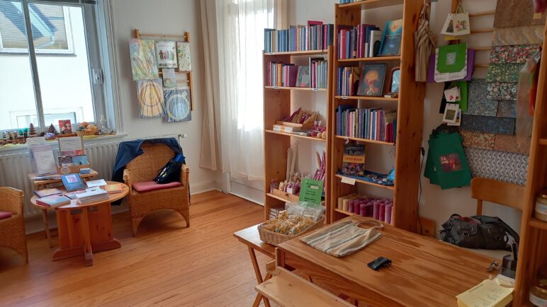 Bücherstube im Oktober 2025