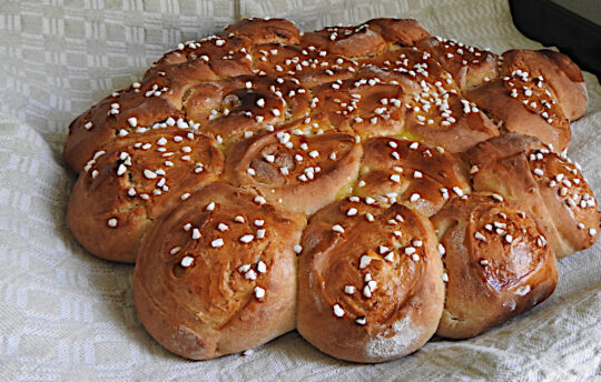 Pfingstbrot