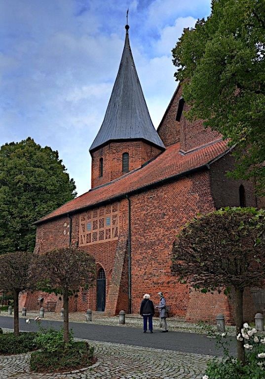 Dom zu Bardowick, Eingangsbereich