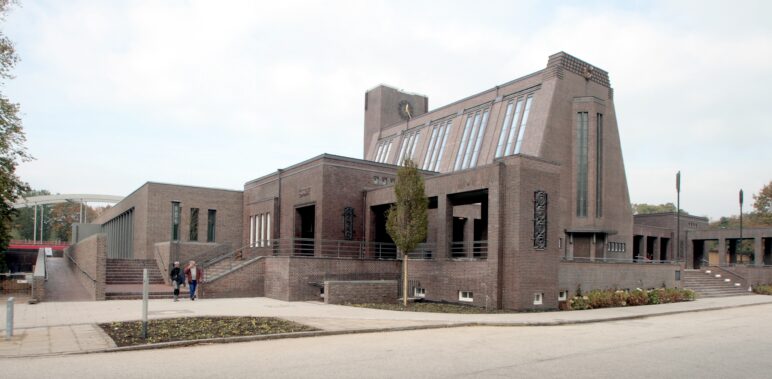 Führung durch das Krematorium Ohlsdorfer Friedhof